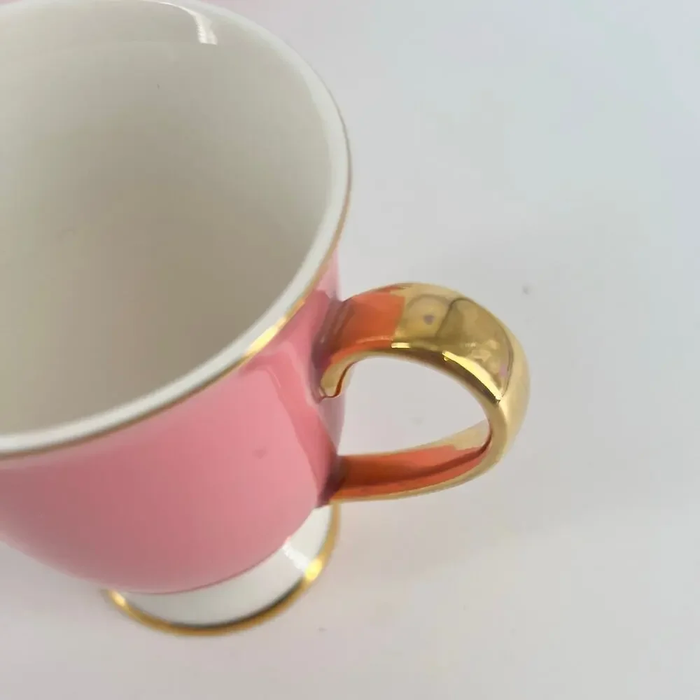 Grace's Teaware Pink Tea Set